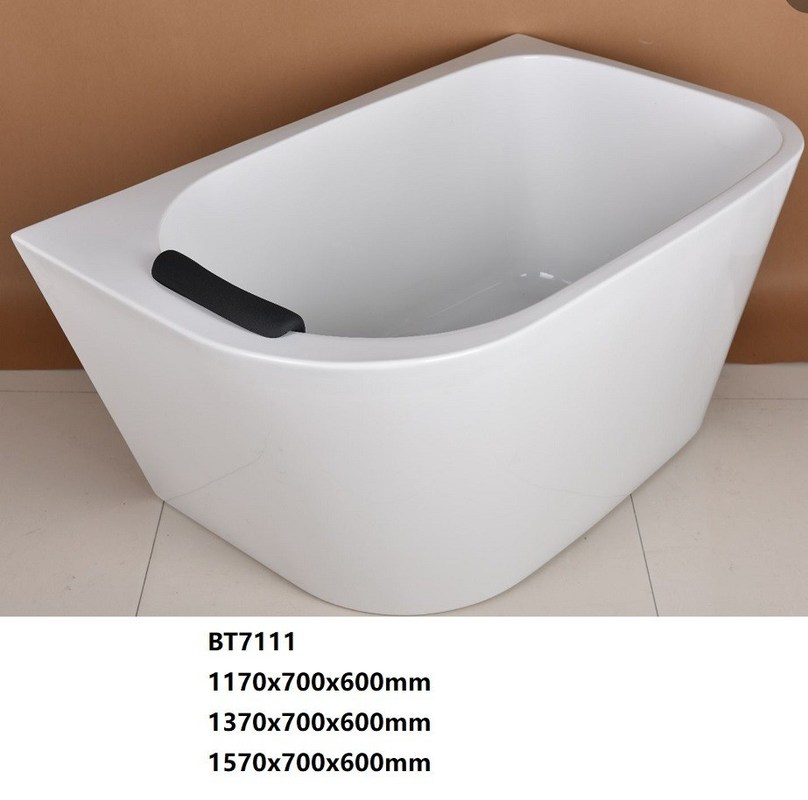 Freestanding Acrylic Corner Jacuzzi Bathtubs For Hotel / Family